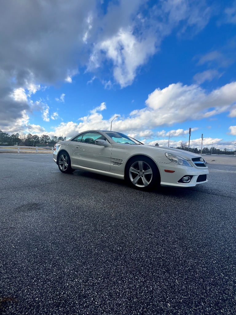 2009 Mercedes-Benz SL-Class SL550 photo
