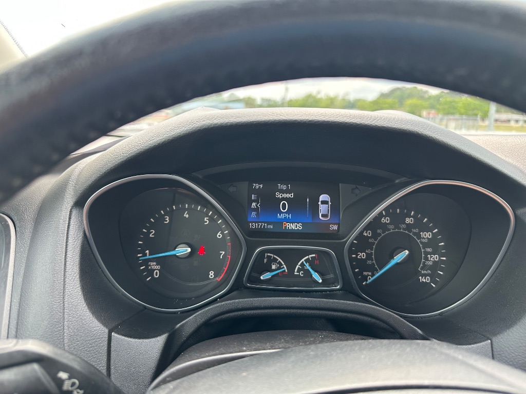 2017 Ford Focus Titanium photo
