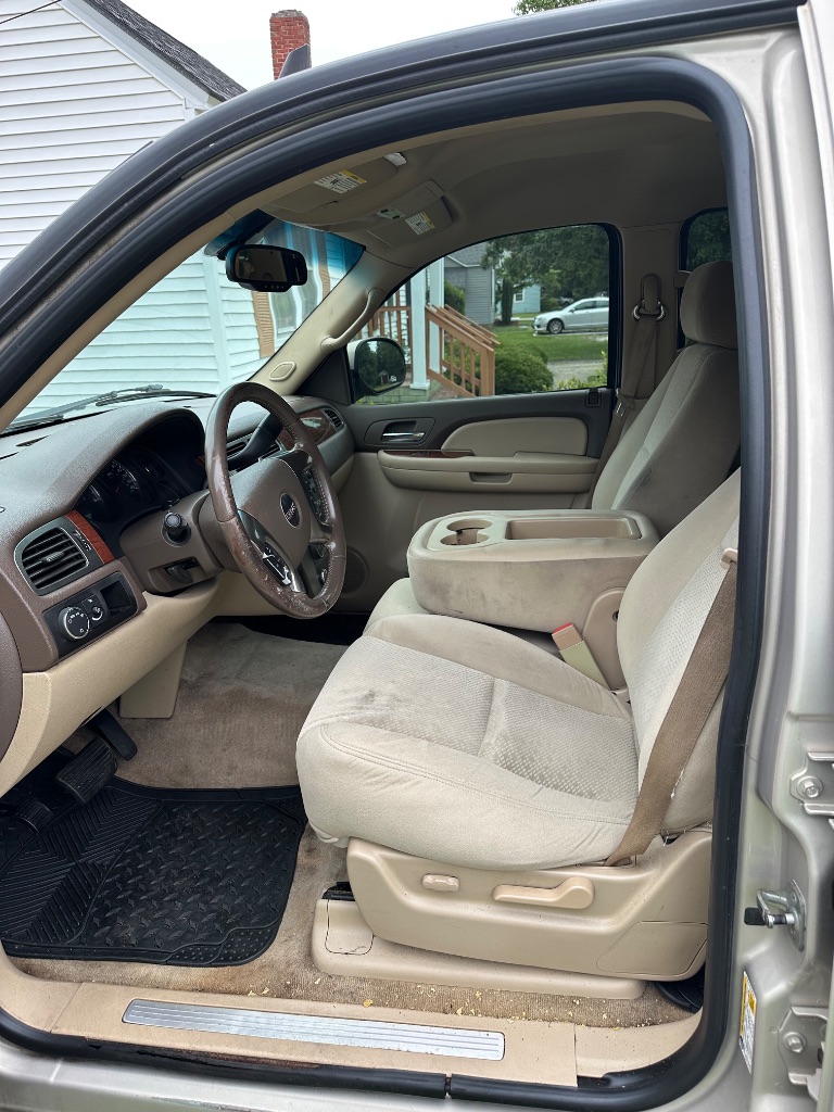 2007 GMC Yukon XL SLE 1500 photo