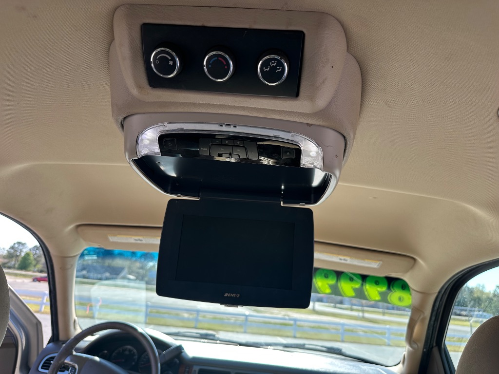 2007 GMC Yukon XL SLE 1500 photo