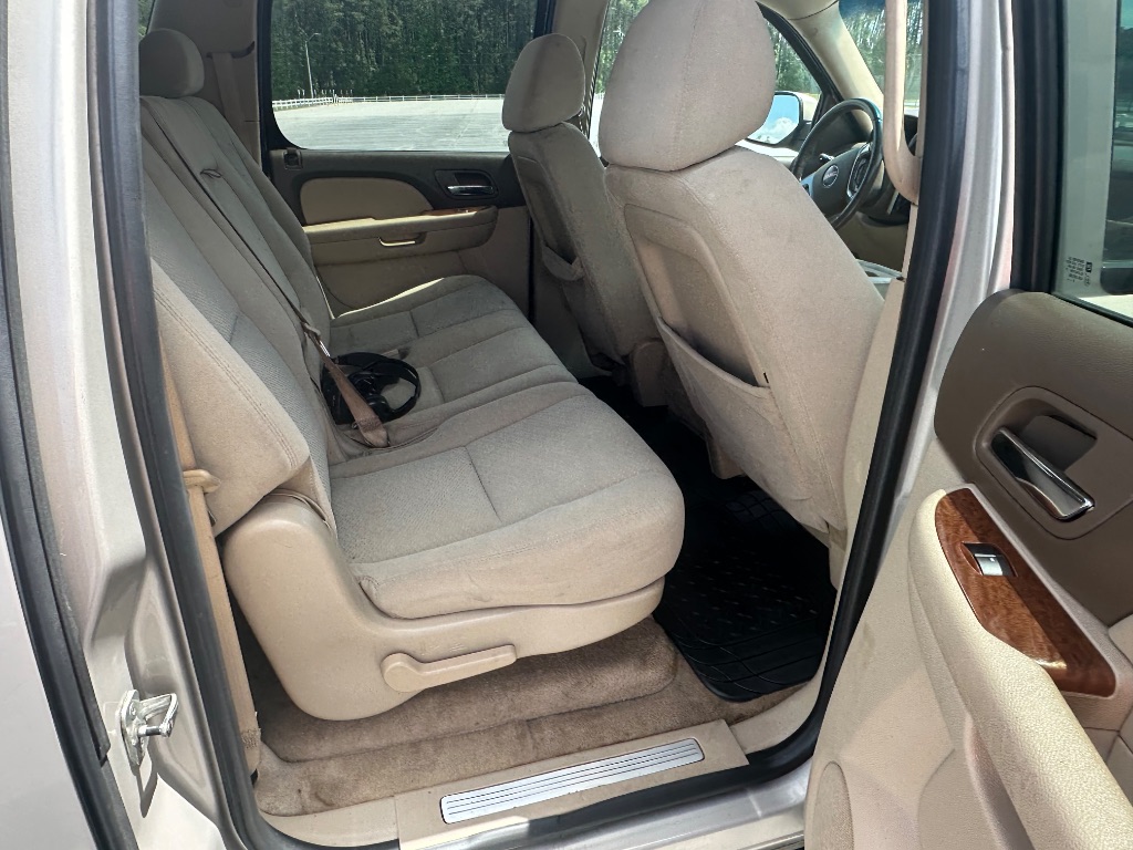 2007 GMC Yukon XL SLE 1500 photo