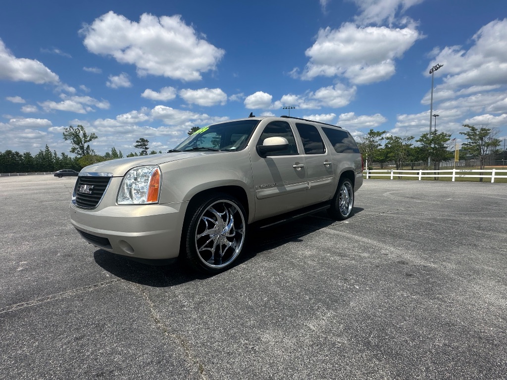 2007 GMC Yukon XL SLE 1500 photo