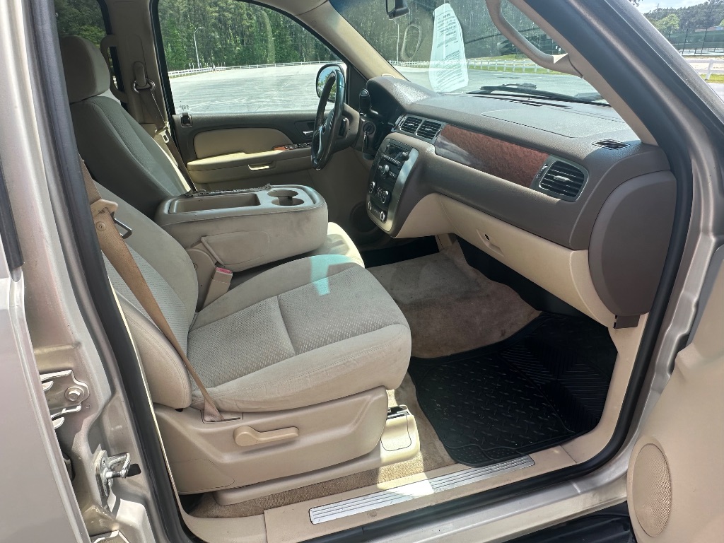 2007 GMC Yukon XL SLE 1500 photo