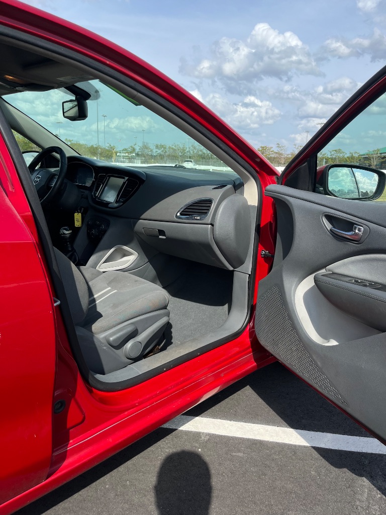 2013 Dodge Dart SXT photo