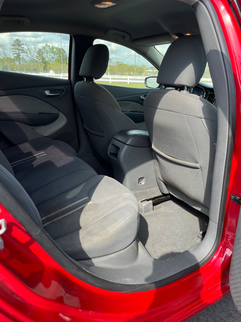 2013 Dodge Dart SXT photo