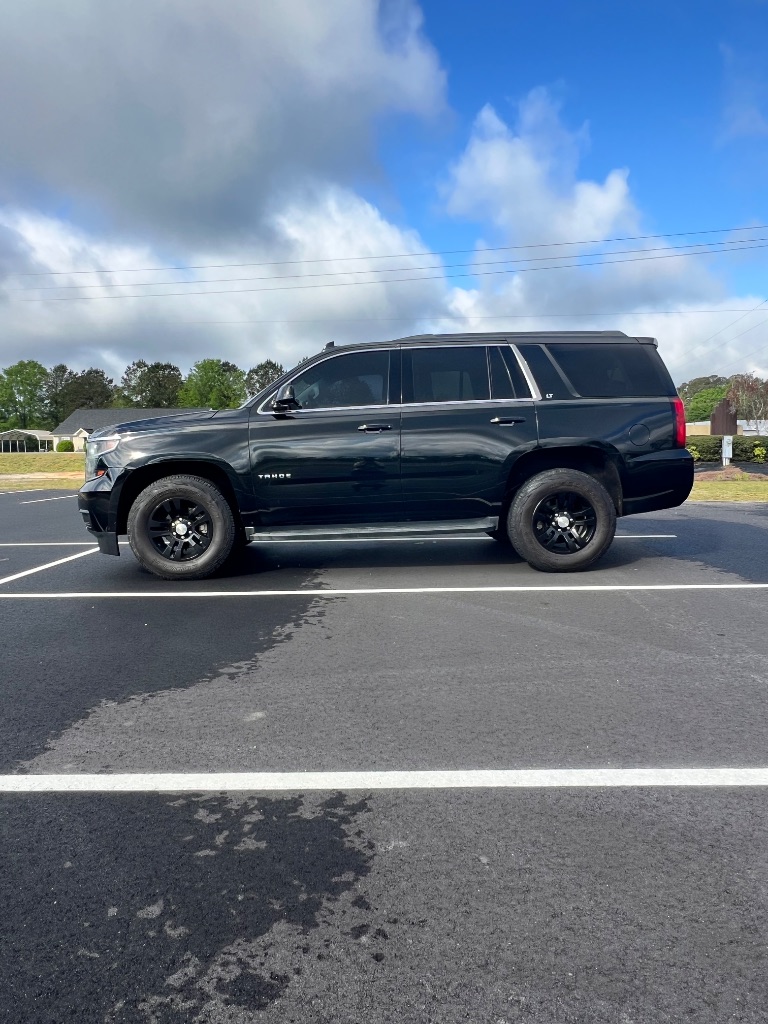 2017 Chevrolet Tahoe LT photo