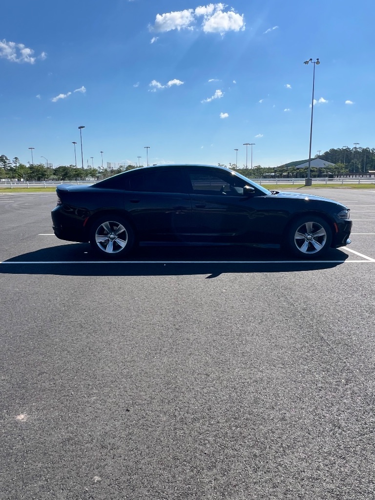 2015 Dodge Charger SE photo
