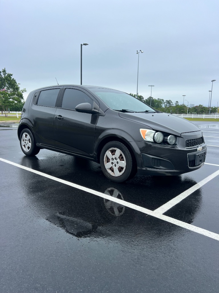 2013 Chevrolet Sonic LS Auto photo