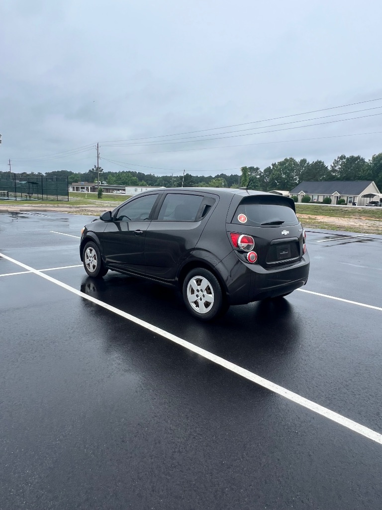 2013 Chevrolet Sonic LS Auto photo