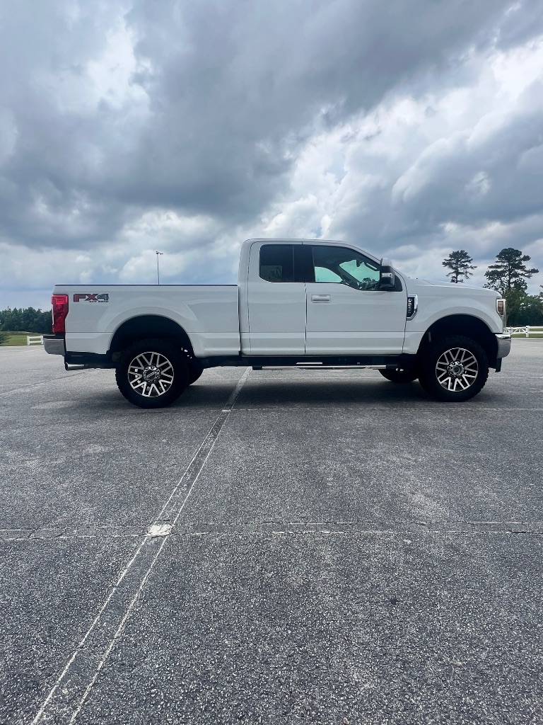 2018 Ford F250sd Lariat photo