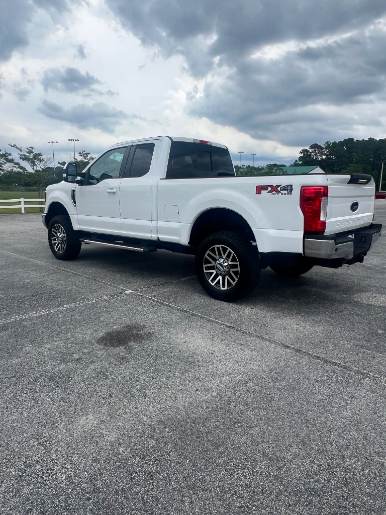 2018 Ford F250sd Lariat photo