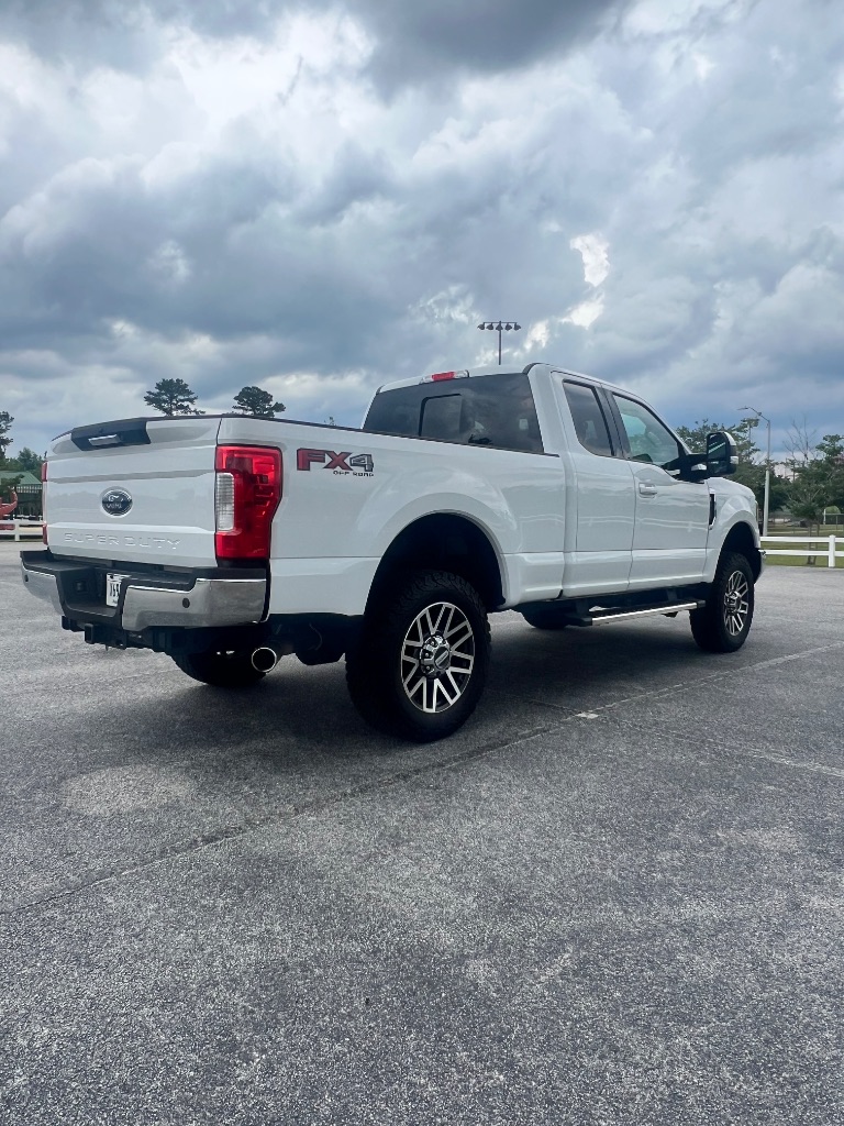 2018 Ford F250sd Lariat photo