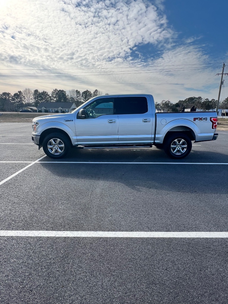 2018 Ford F-150 - $21,499