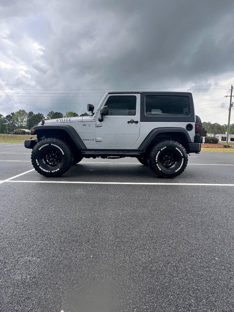 2015 Jeep Wrangler - $13,999