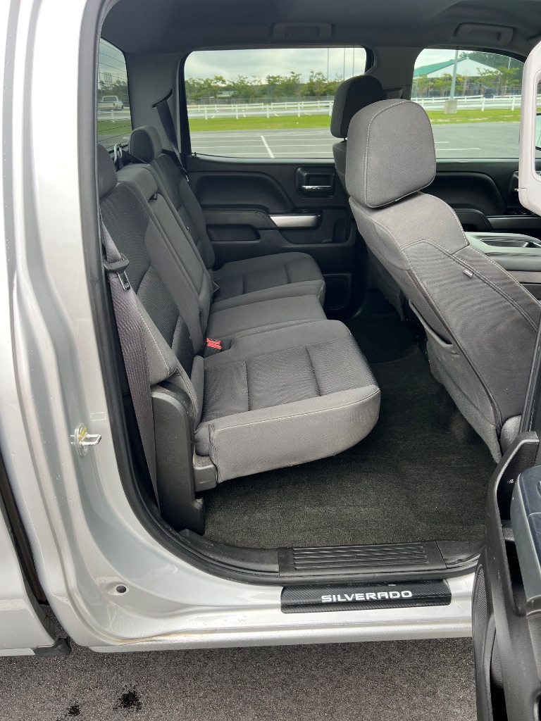 2017 Chevrolet Silverado 1500 - $15,999