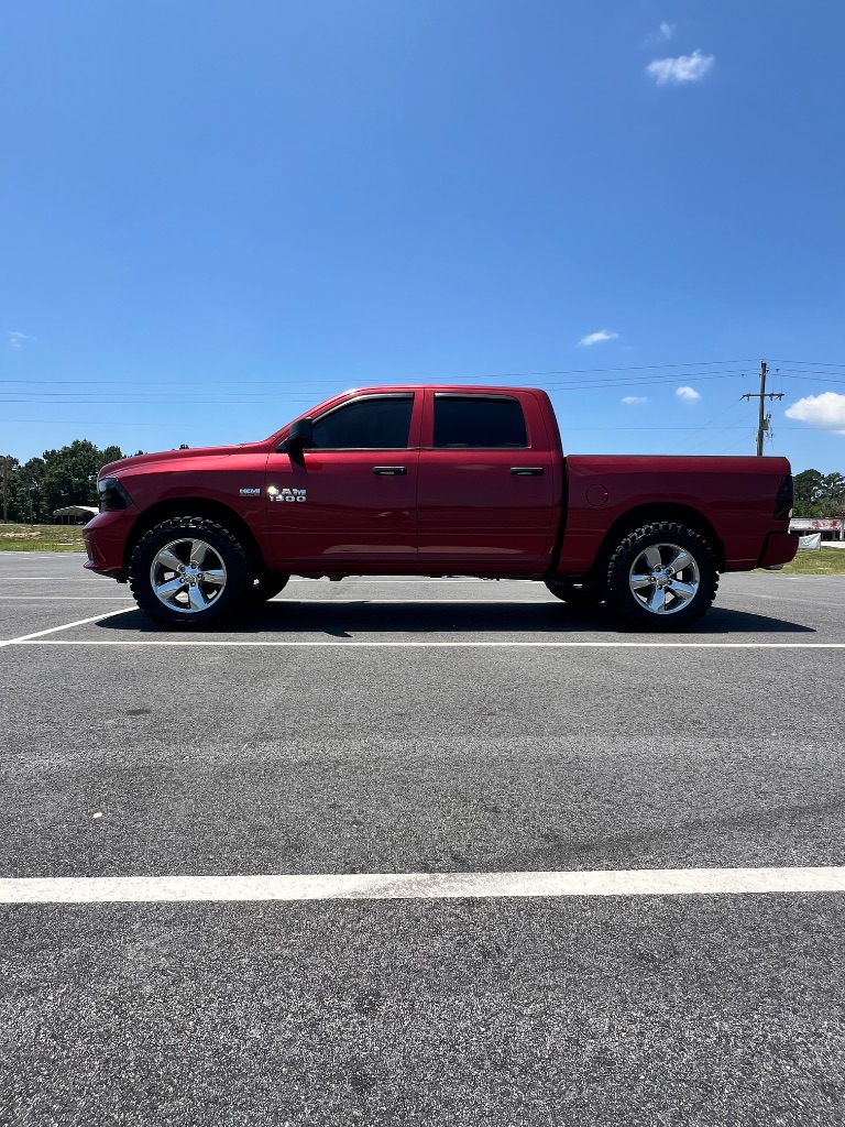 2014 Ram 1500 - $11,999