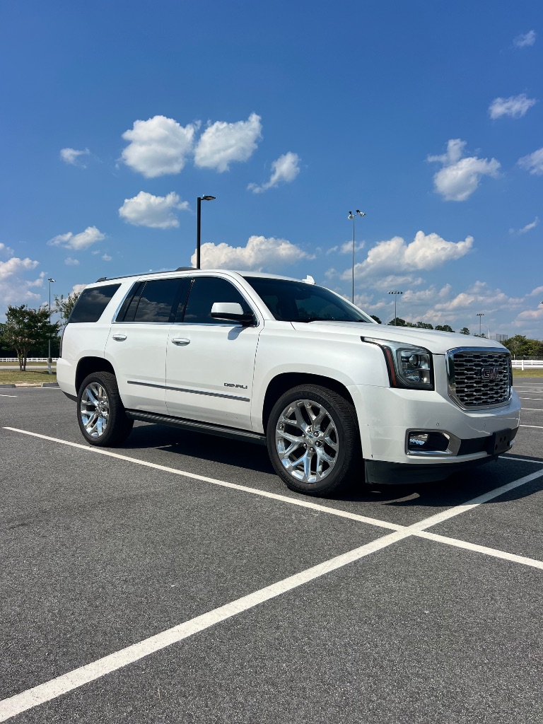 2020 GMC Yukon - $26,599
