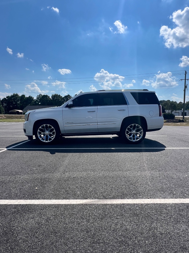 2020 GMC Yukon - $26,599