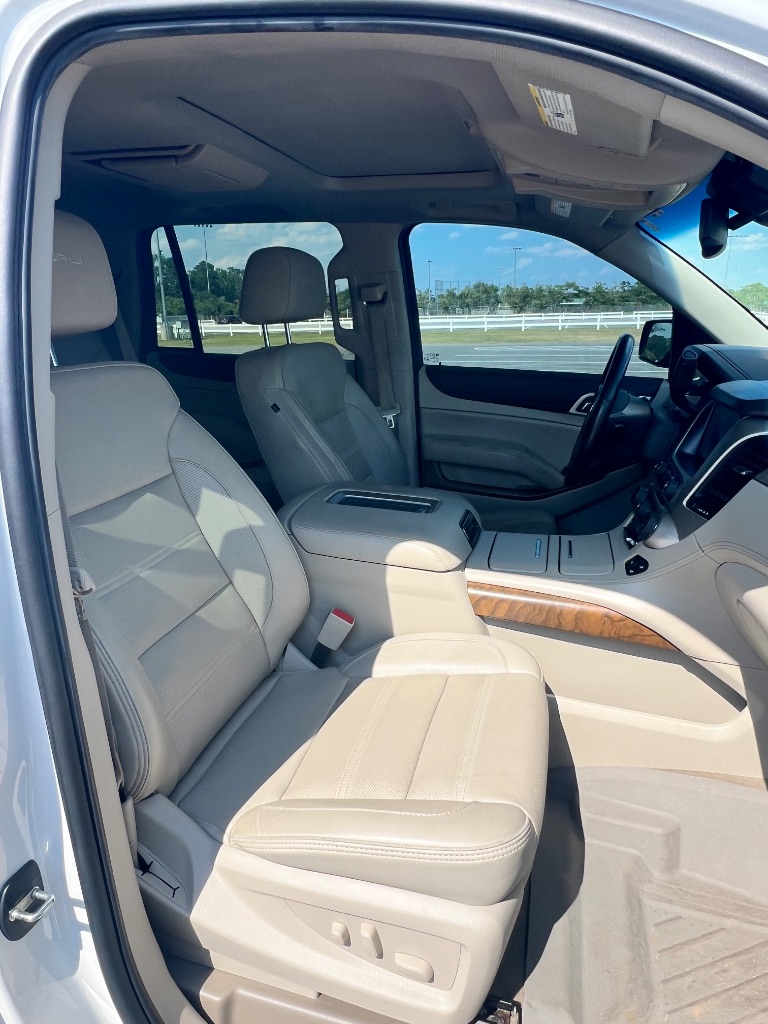 2020 GMC Yukon - $26,599