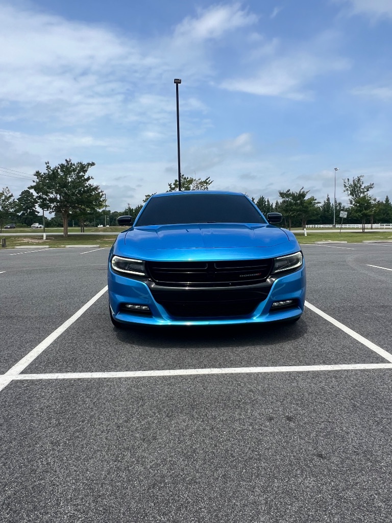 2018 Dodge Charger - $17,499
