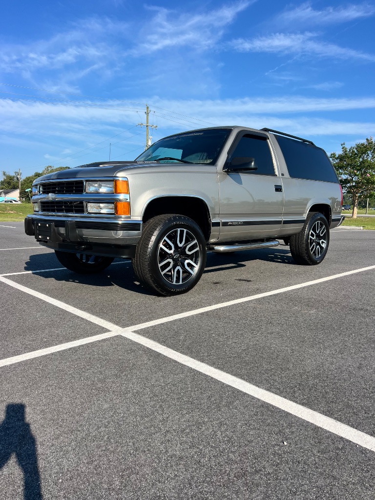 1999 Chevrolet Tahoe - $15,000