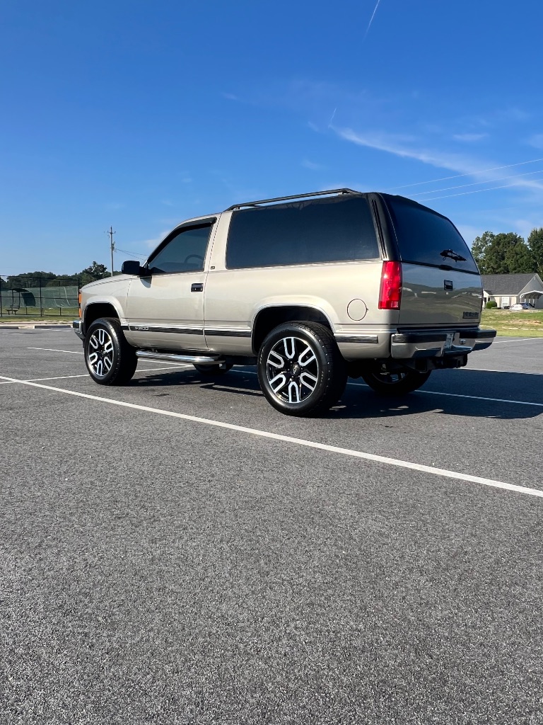 1999 Chevrolet Tahoe - $15,000