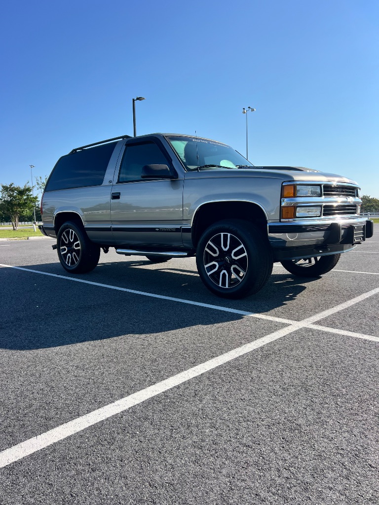 1999 Chevrolet Tahoe - $15,000