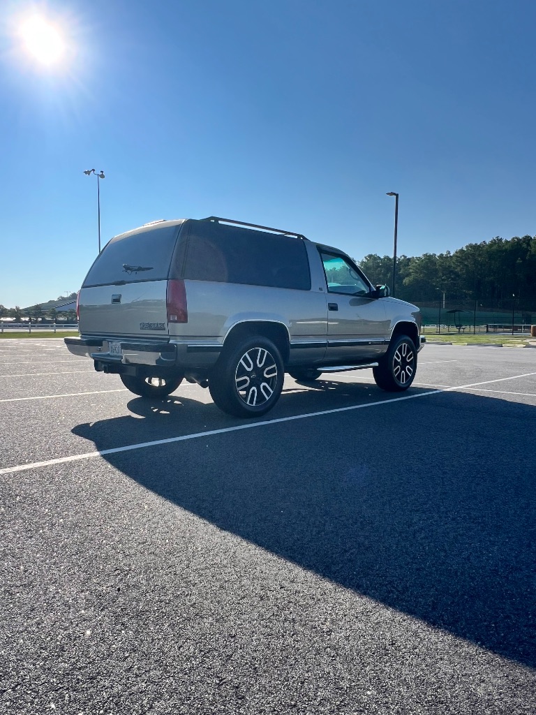 1999 Chevrolet Tahoe - $15,000