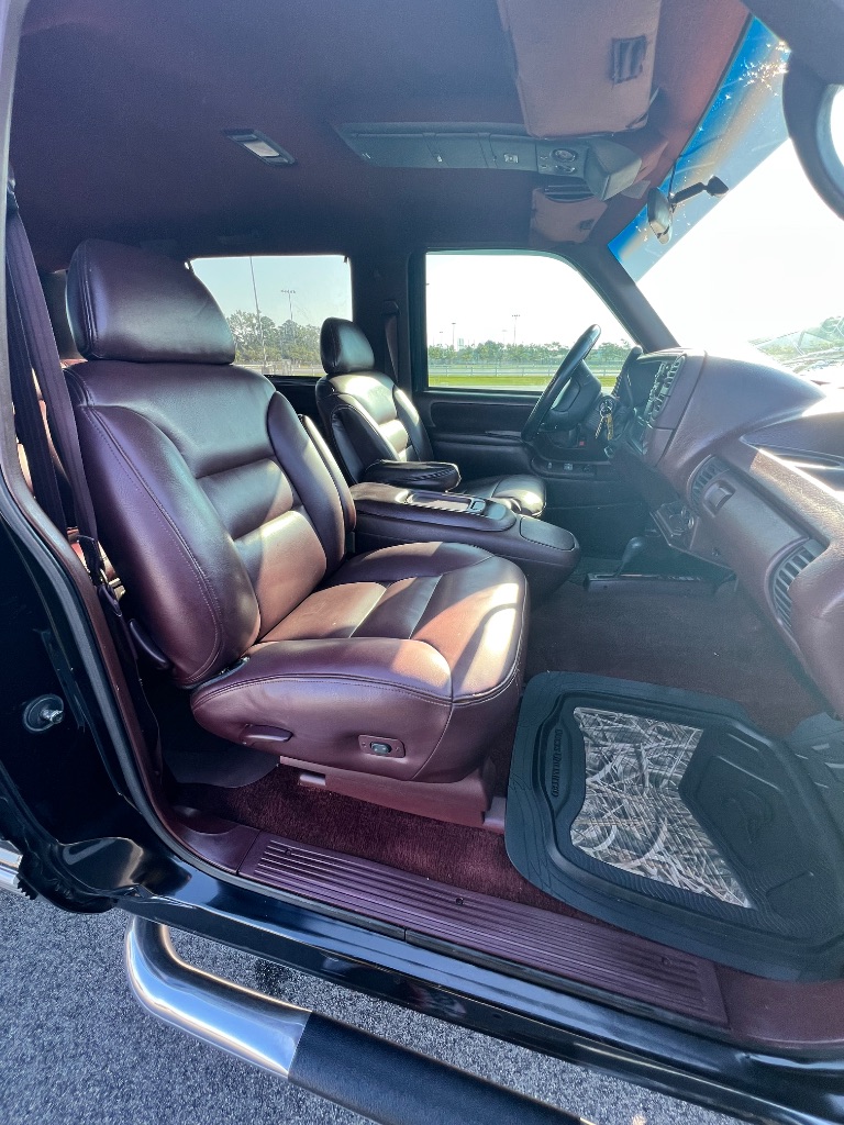 1995 Chevrolet Tahoe - $14,999