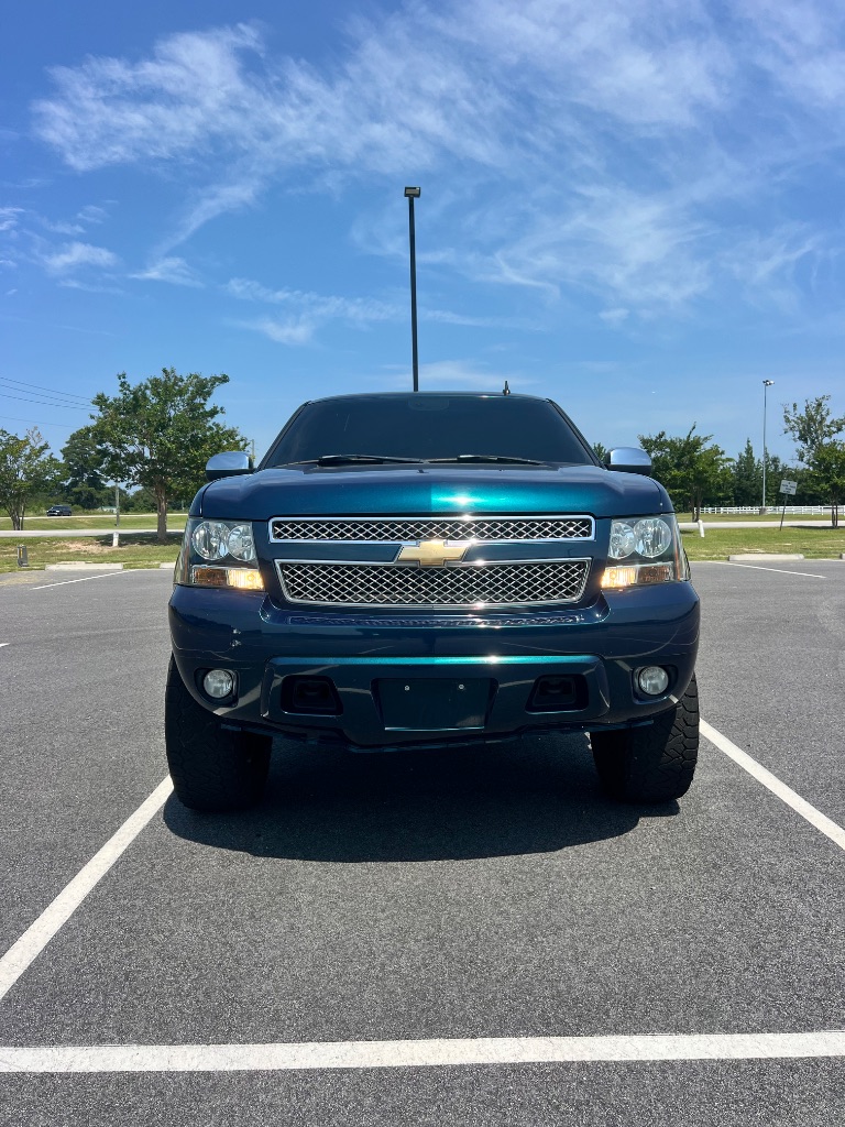 2007 Chevrolet Tahoe - $10,999