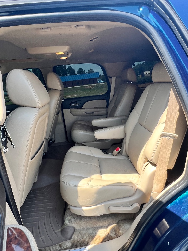 2007 Chevrolet Tahoe - $10,999