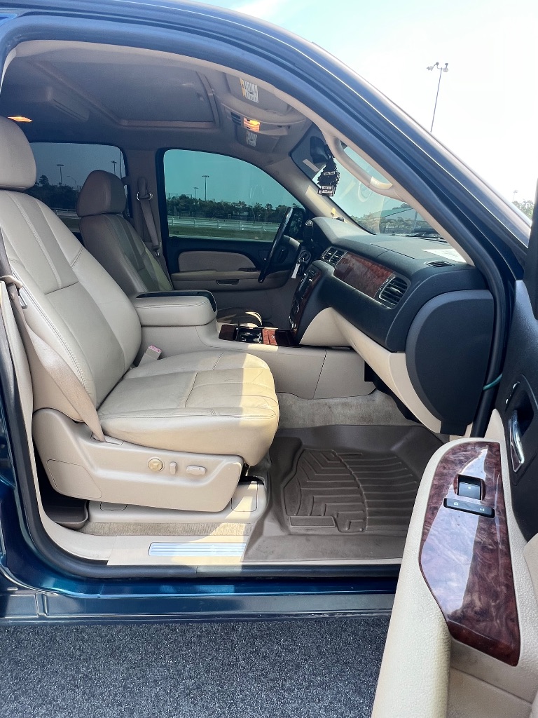 2007 Chevrolet Tahoe - $10,999