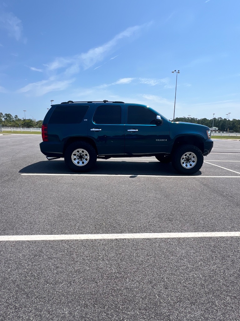2007 Chevrolet Tahoe - $10,999