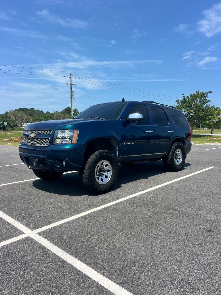 2007 Chevrolet Tahoe - $10,999