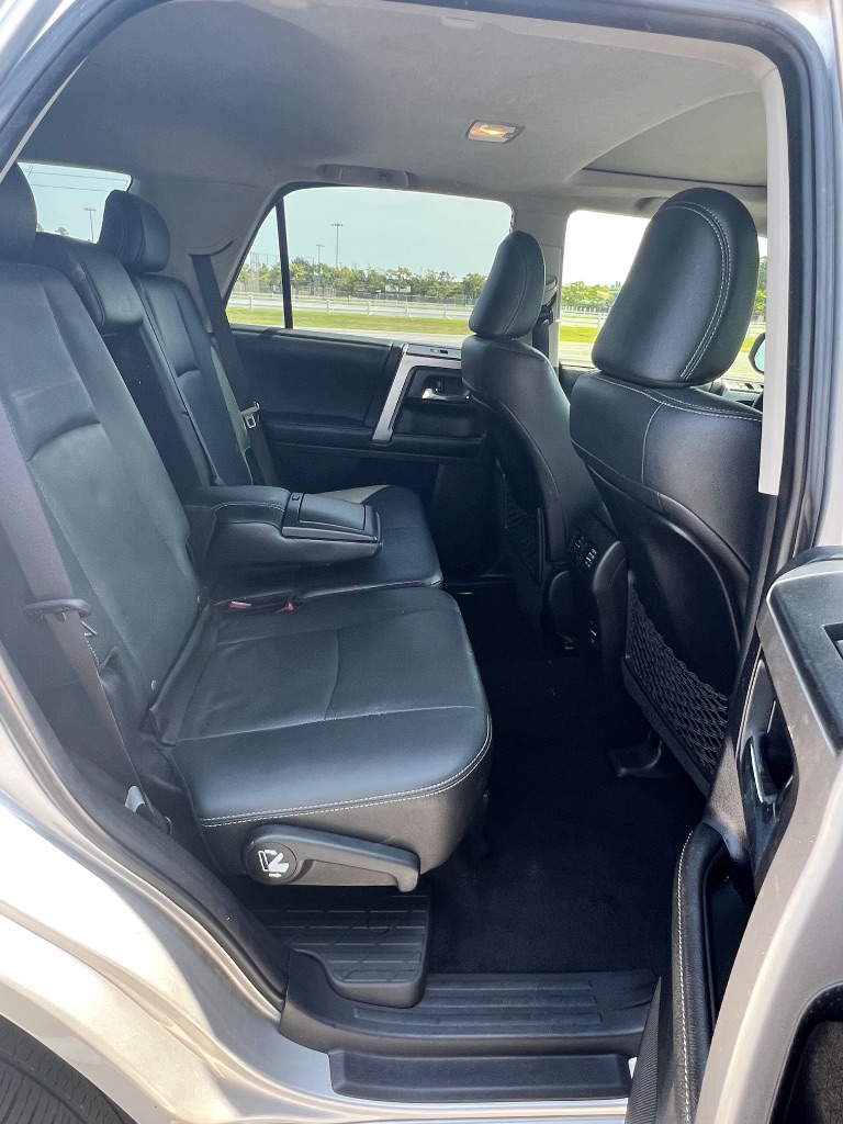 2015 Toyota 4Runner - $19,999