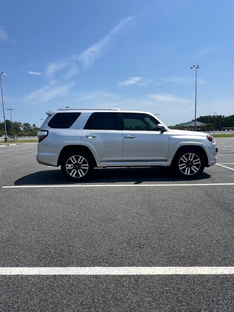 2015 Toyota 4Runner - $19,999
