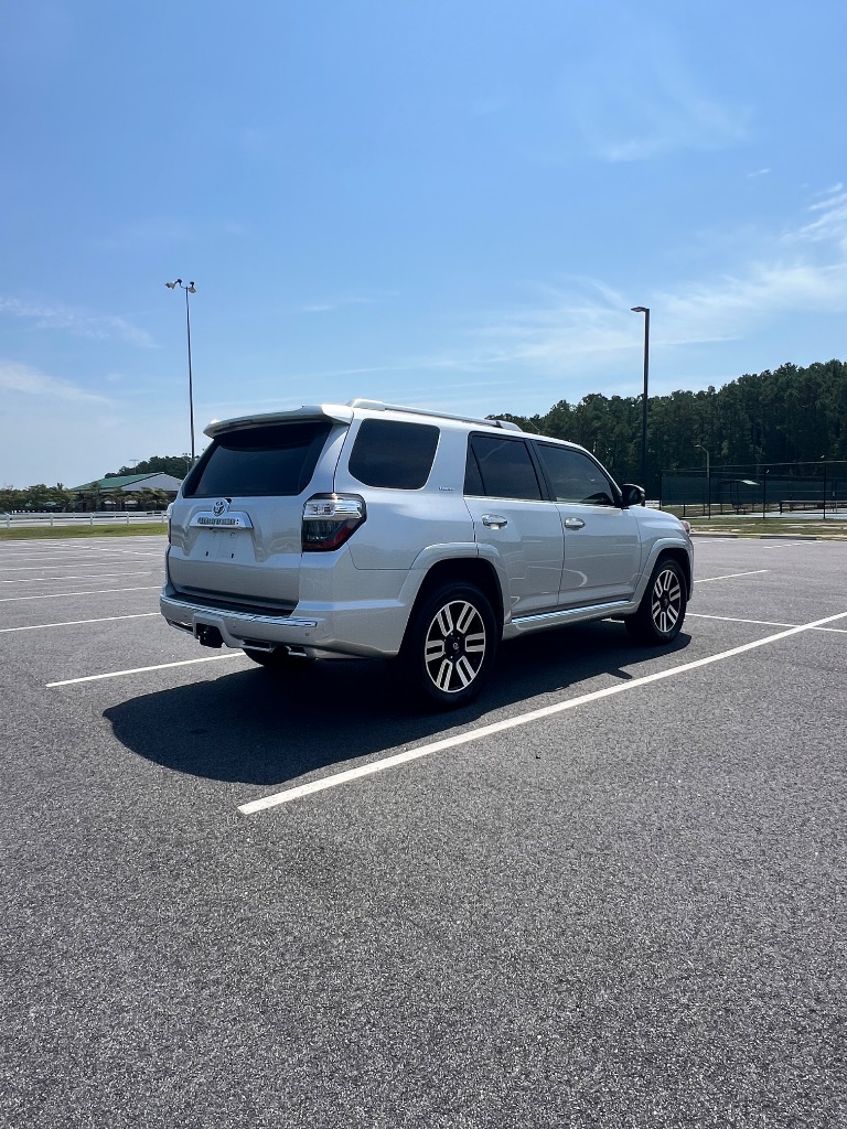 2015 Toyota 4Runner - $19,999