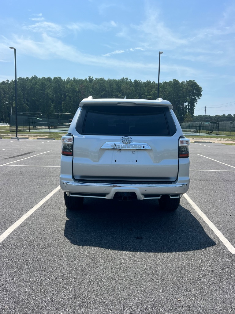 2015 Toyota 4Runner - $19,999