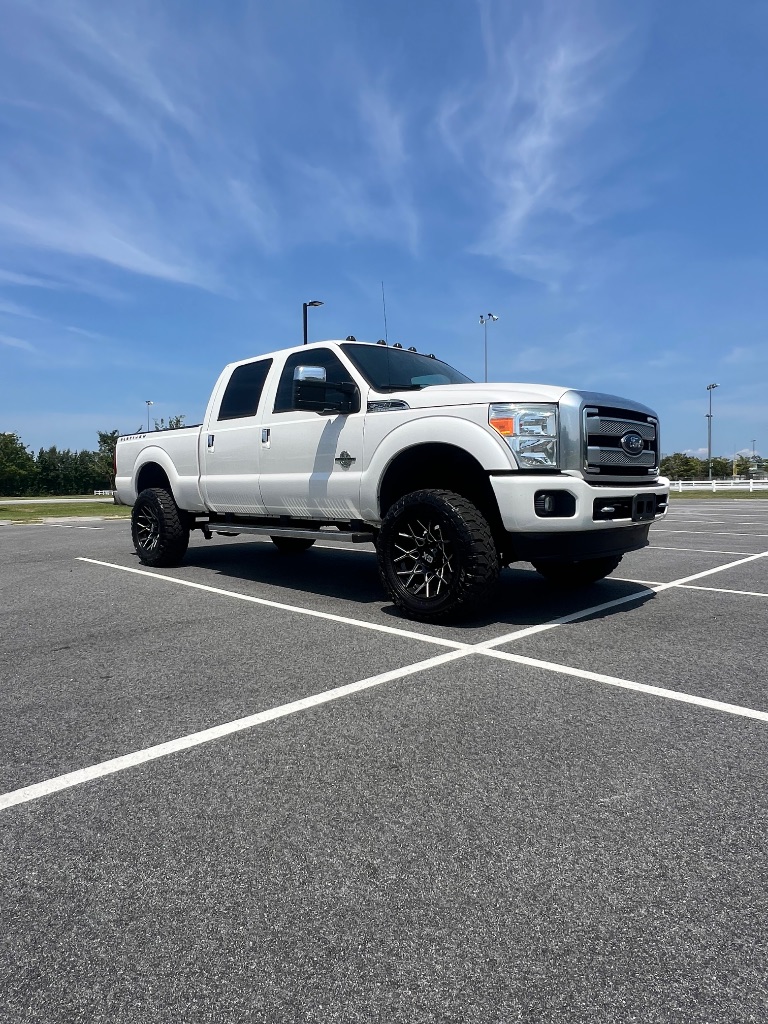 2016 Ford F-250 - $29,999