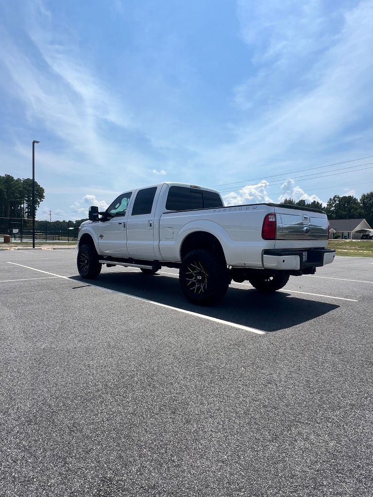 2016 Ford F-250 - $29,999
