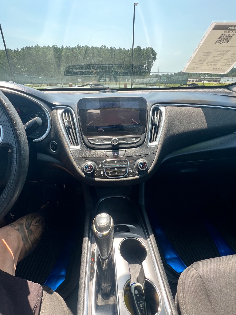2019 Chevrolet Malibu - $10,999