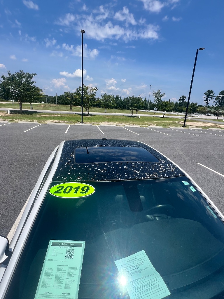 2019 Dodge Charger - $15,999