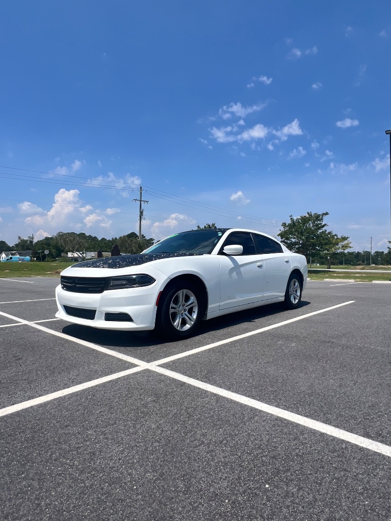 2019 Dodge Charger - $15,999