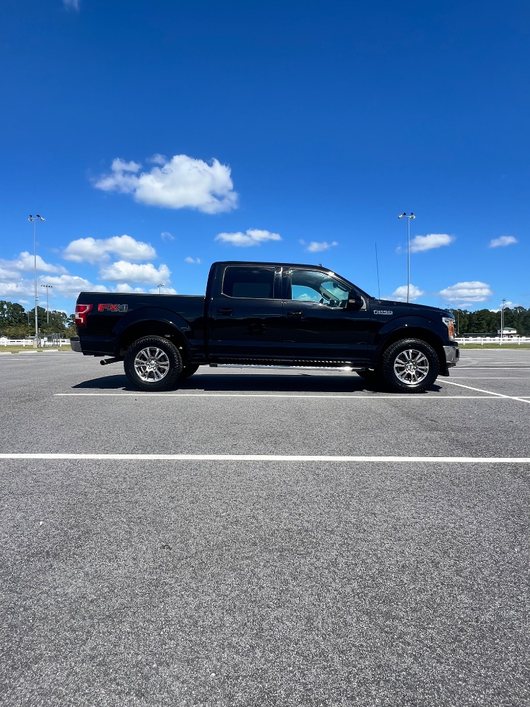 2019 Ford F-150 - $19,999