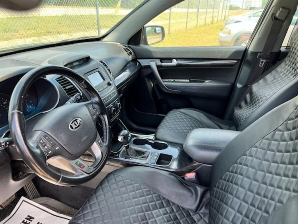 2014 Kia Sorento LX photo