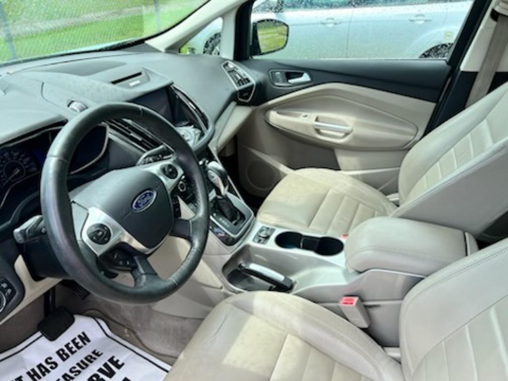 2013 Ford C-MAX - $7,500