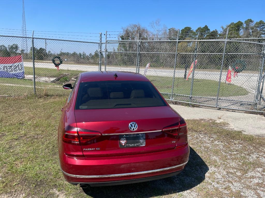 2018 Volkswagen Passat - $11,900