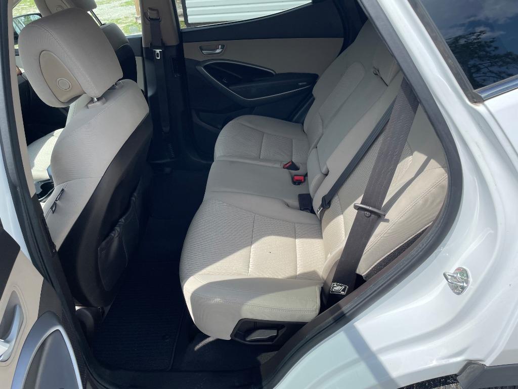 2014 Hyundai Santa Fe Sport - $9,650