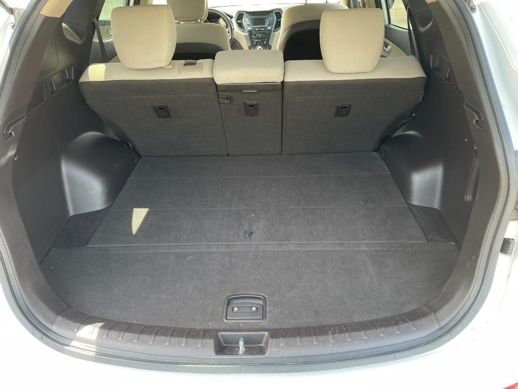 2014 Hyundai Santa Fe Sport - $9,650