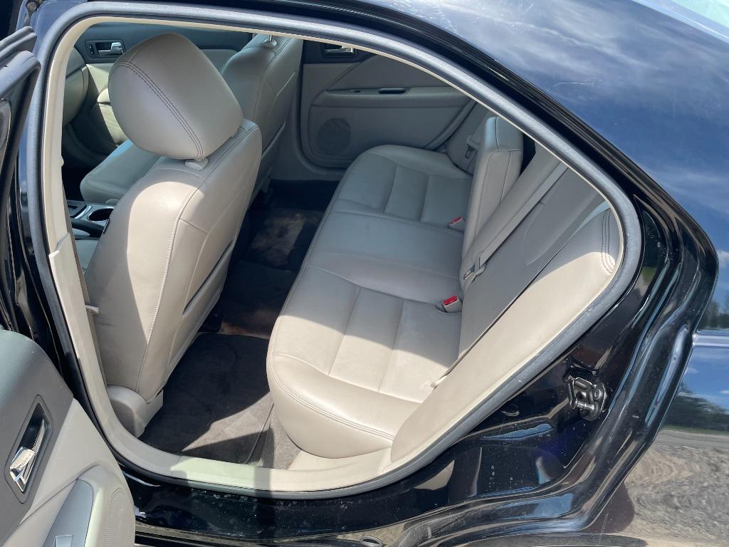 2012 Ford Fusion - $8,950